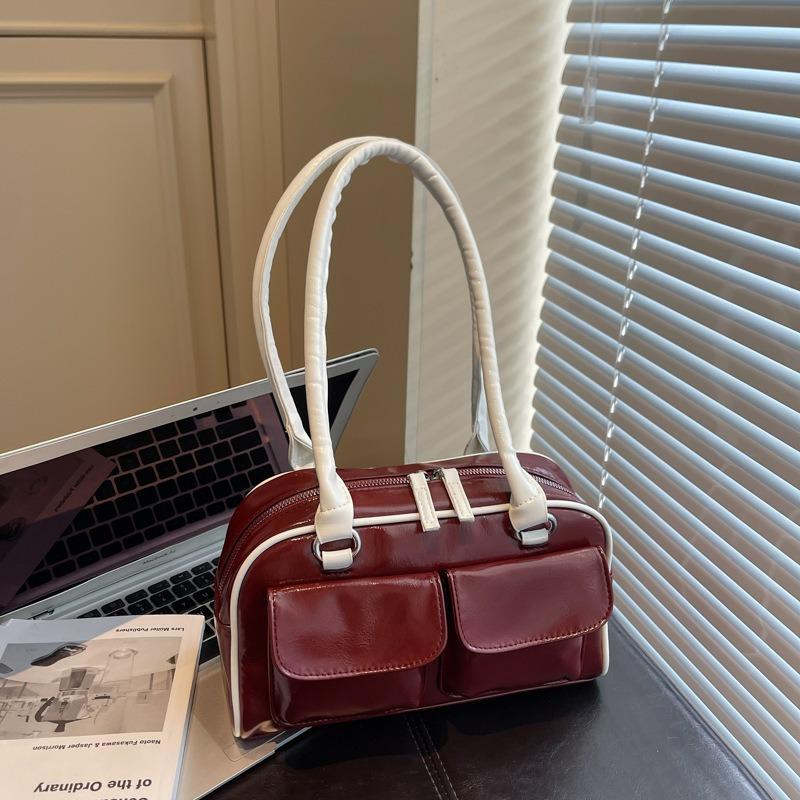 Premium Versatile Pillow Bag Women's Autumn and Winter New Premium Versatile Shoulder Bag Niche Commuter Bag