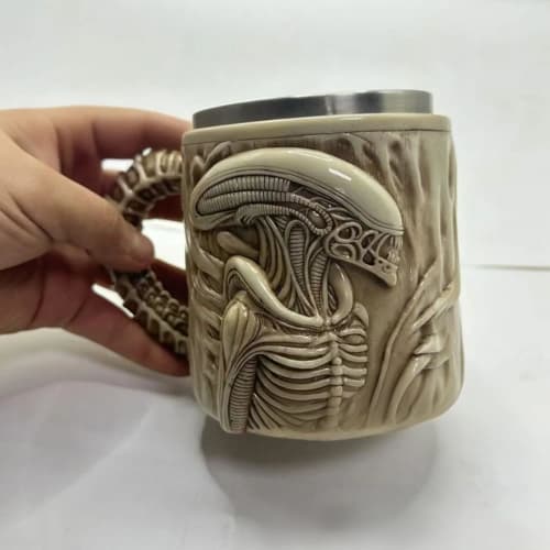 FAWOFA Alien Evil Mug, Resin and Stainless Steel, Coffee Cup, Cosplay Accessory, Anime Goods, Moe Merchandise, Creative Design, Suitable for Dorms, Of