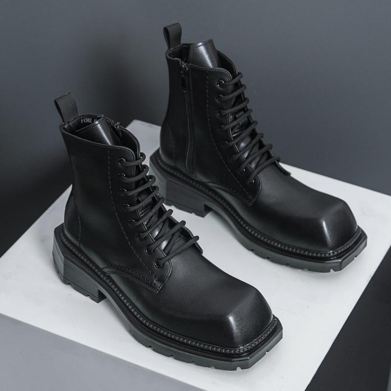 

Men s leather boots large size autumn and winter new men s Martin boots fashion trend British wind locomotive boots tooling boots 45