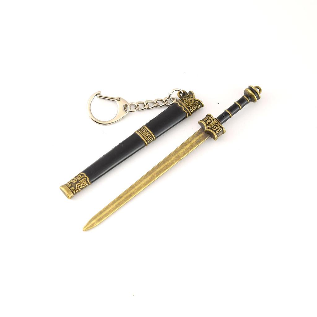 12cm Ancient Mini Soldier Metal Model: King Goujian of Yue Sword Miniature Toy, Unsharpened