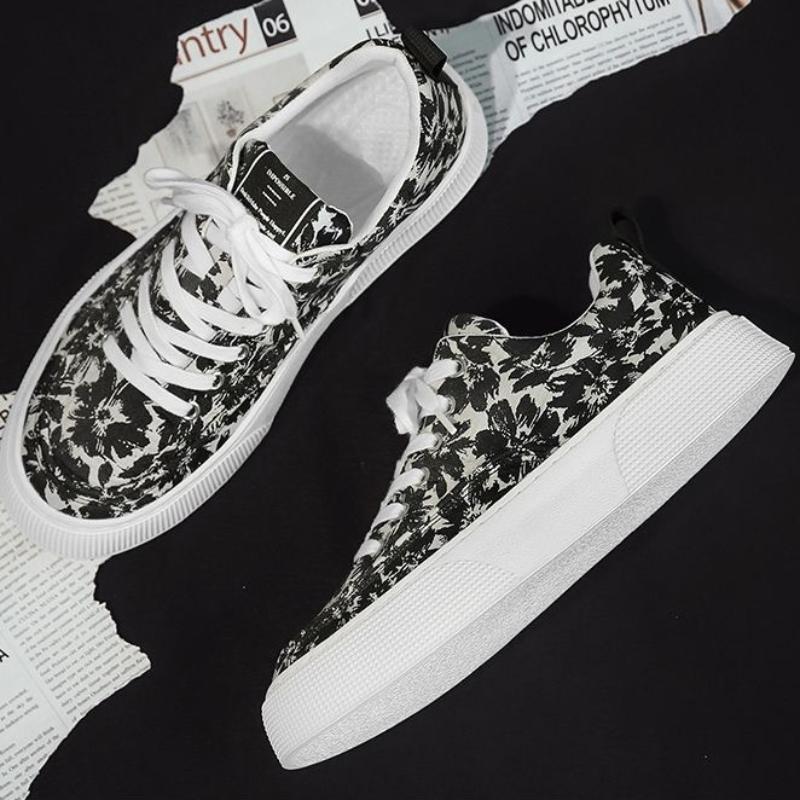 Men Sneakers Designer Shoes Man's Breathable Canvas Casual Shoes Comfortable Trend Board Flat Bottomed Shoes for Men zapatos