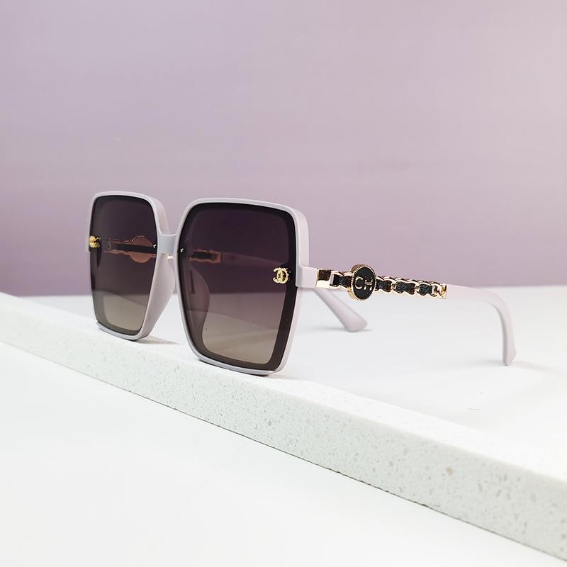 Polarizing Glasses Women'S Ultra-Light Large-Frame Sunglasses Hot Sunglasses No Standard Simple And Elegant Small Fragrant Glasses