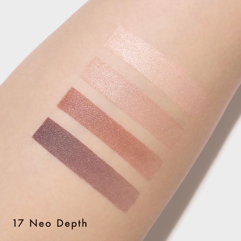 LUNASOL Eye Coloration N 17 7.0g Eyeshadow Neo Depth: A four-color eyeshadow set with a variety of colors and textures that fit smoothly and beautiful