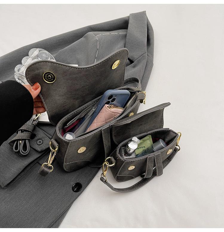 Retro Mini-Sattel-Umhängetasche: Europäischer & Amerikanischer Stil, Denim-Lippenstift-Design