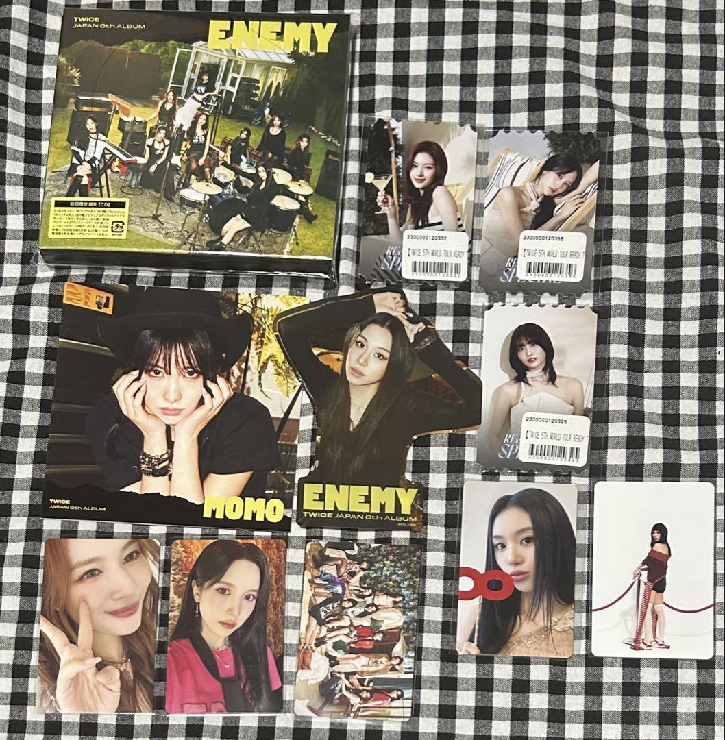 

[USED] TWICE Enemy First Press Limited Edition B Opened Sana Mina Chaeyoung Momo