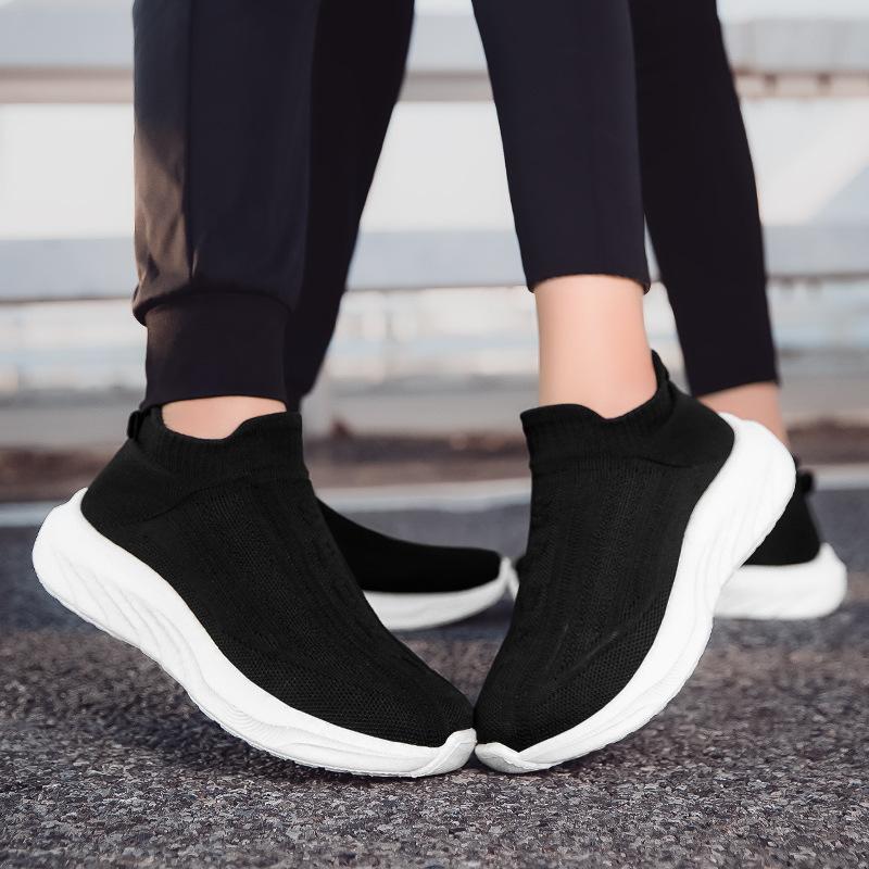 Women's Shoes Couple New Casual Sports Shoes Running Shoes Soft-soled Lazy Shoes Korean Version Trend Flying Weaving One Pedal