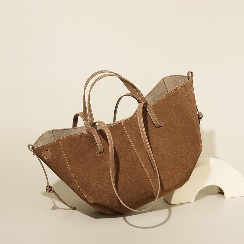 Large Capacity Leather New Women's Handbag Women's Matte Suede Underarm Commute Premium Sense Cowhide Tote Bag