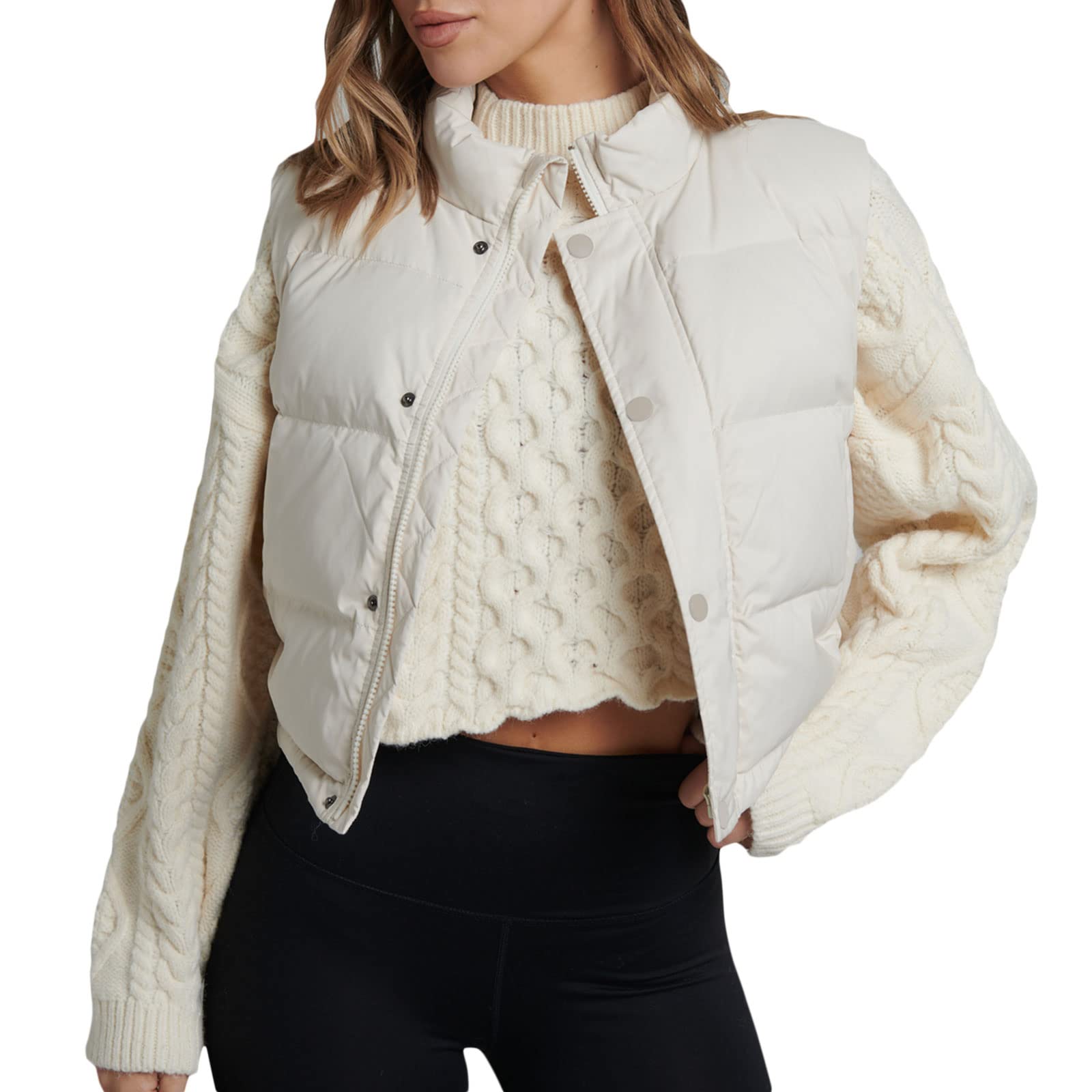 

Оставайтесь в моде с этим универсальным однобортным жилетом для женщин