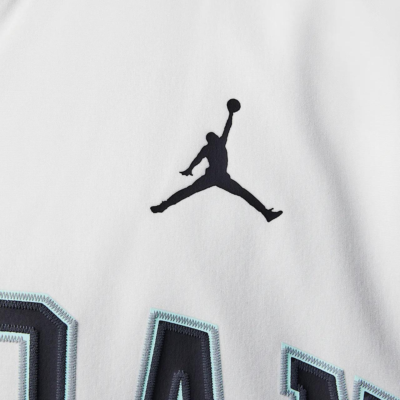 

Куртка Jordan Jumpman Тканая Удобная Мягкая Эластичная Детская Куртка Белая II3083-133 S