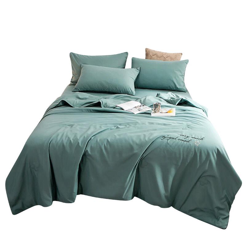 

Yiyiai Starry Anti-Mite Cotton Soy Blend Summer Quilt