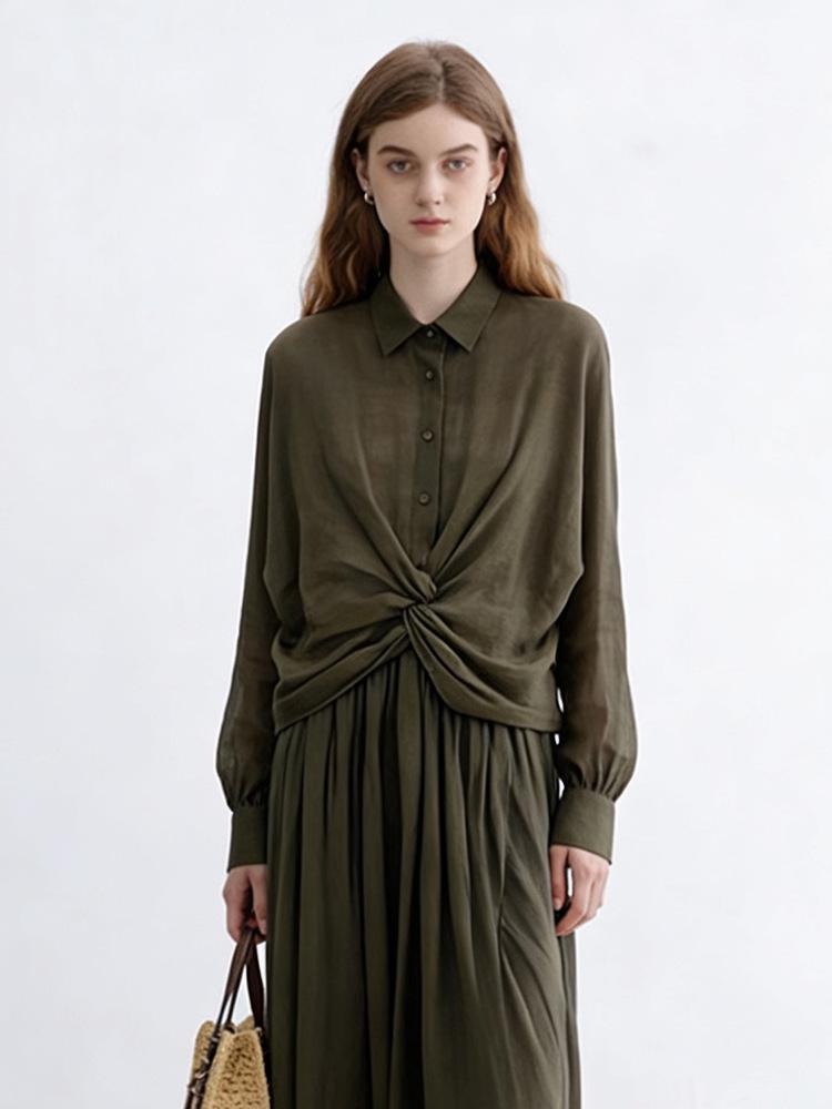 

Four Beauties Linen Twist Shirt & High-Waisted Pleated Skirt Set Large