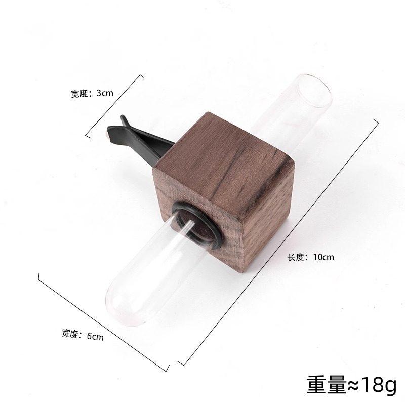 Простая автомобильная ароматизация из черного ореха