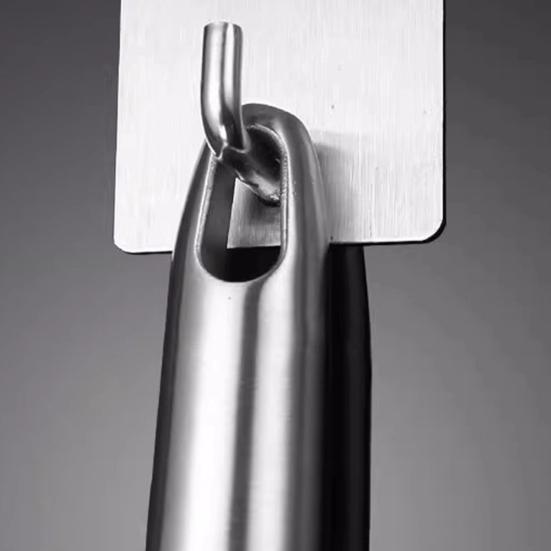 Large Colander Ergonomic Wooden Handle Large Capacity Quick Drain Triangular Holes Stainless Steel 304 Food Grade Large Slotted Spoon