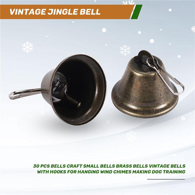 A84X-30 Pezzi Campanelli Artigianato Piccoli Campanelli Campanelli in Ottone Campanelli Vintage Con Ganci Per Appendere Creazione di Carillon Addestramento Cani