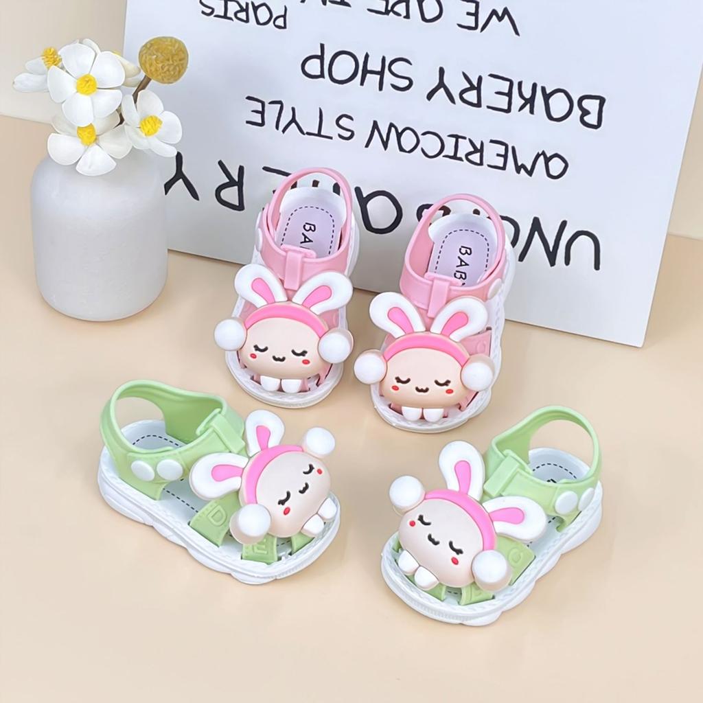 New Summer Style Girls' Shoes with Soft Soles, Non-Slip Baby Toddler Walking Shoes, Closed-Toe Sandals