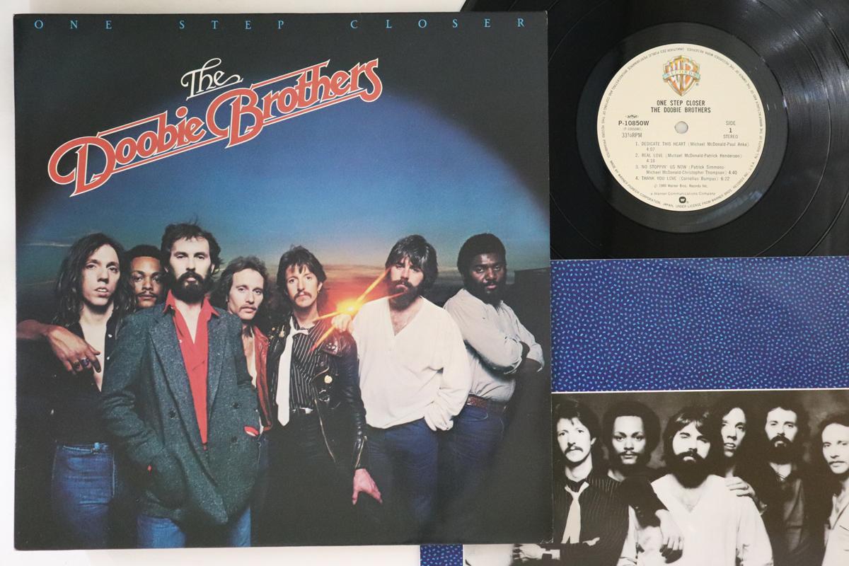 

LP Record DOOBIE BROTHERS One Step Closer Embossed Sleeve P10850W WARNER BROS 1980 Japan Rock Used