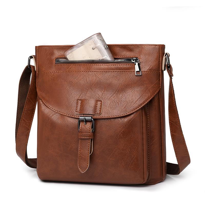 Lightweight Retro Messenger Bag Women's Bag Large Capacity Crossbody Bag PU Shoulder Bag