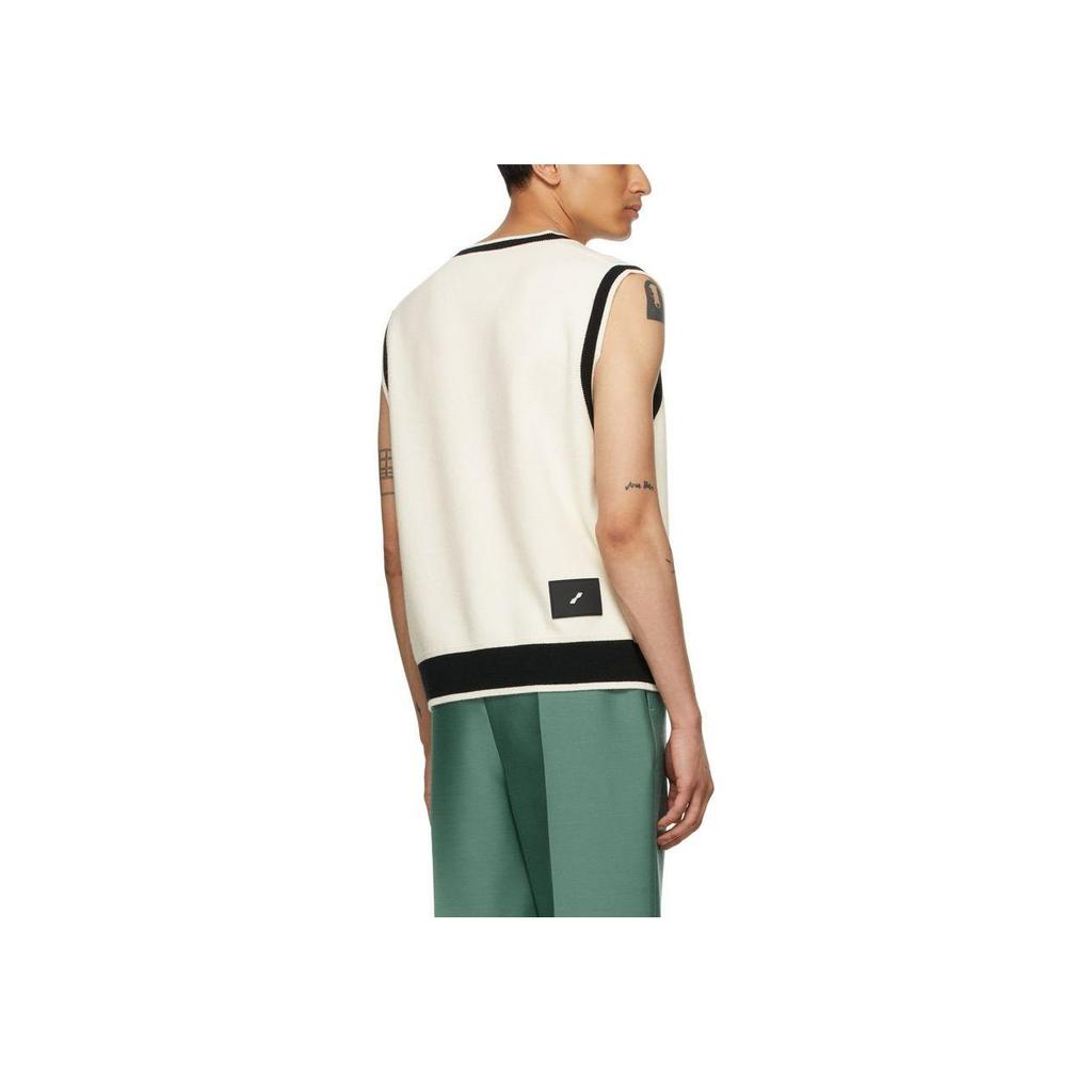 We11done Logo Metal Detail Knit Vest Ivory Unisex Outerwear Cream WD-KV1-21-612-U-IV