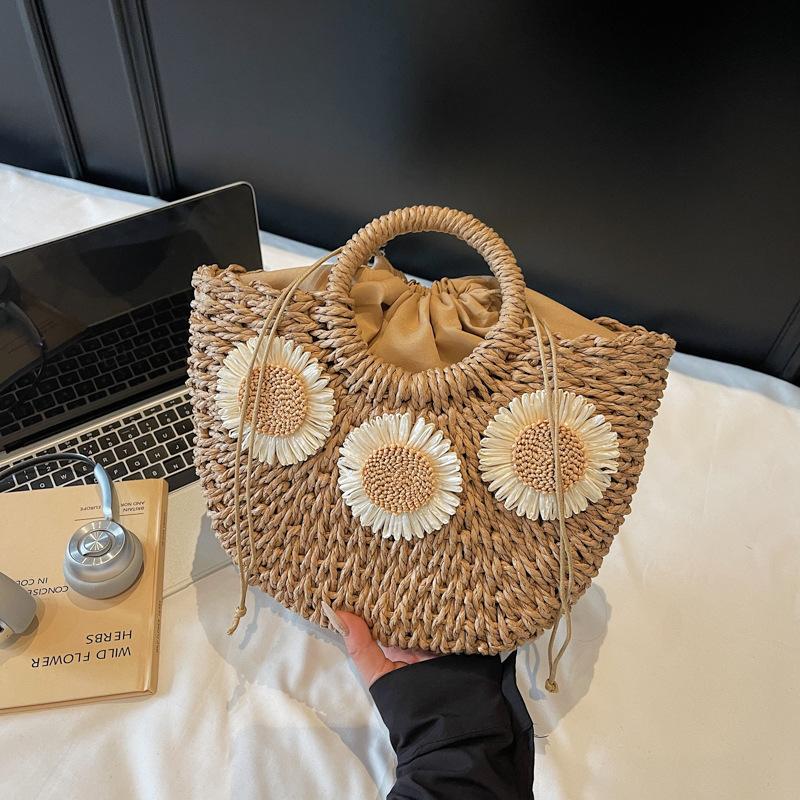 Korean Vegetable Basket Hand-woven Bag Seaside Vacation Beach Bag Large Capacity Hand-held Straw Bag