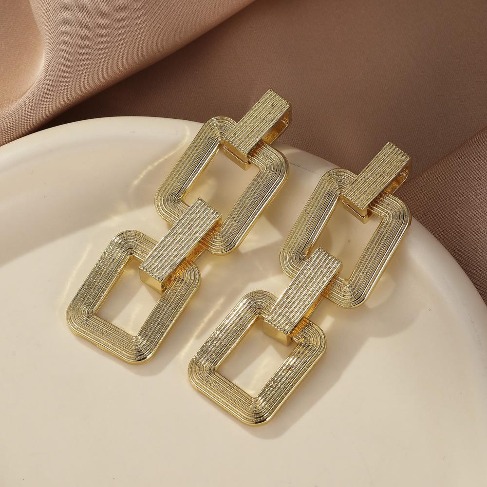 Square Geometric Classy Metal Earrings Womens Fashionable Alloy Jewelry Plated