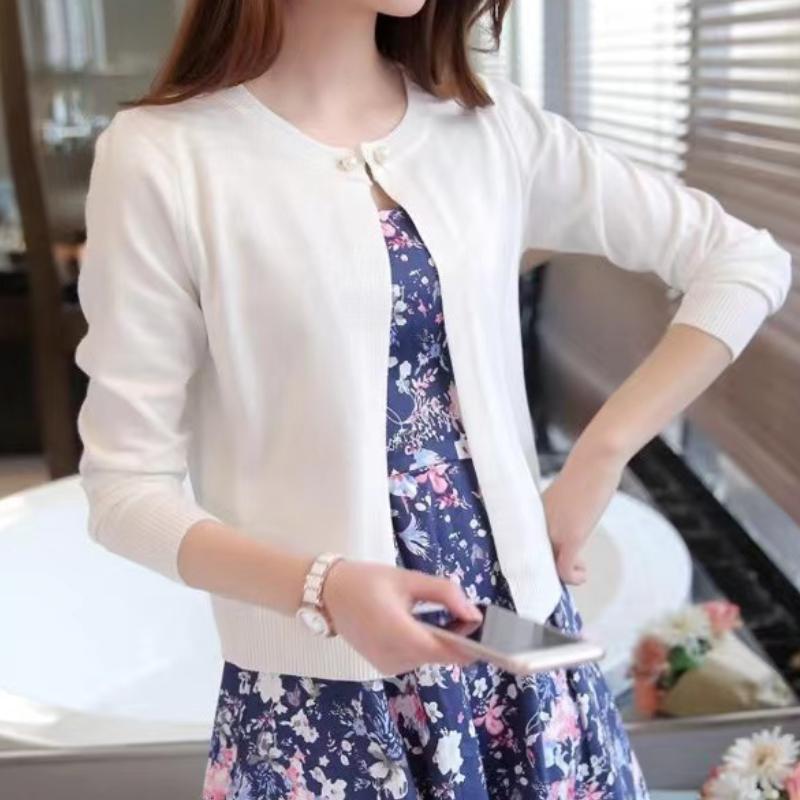 Pletený svetr dámské 2019 podzimní dámský svetr s dlouhým rukávem na jeden knoflík, černá bílá