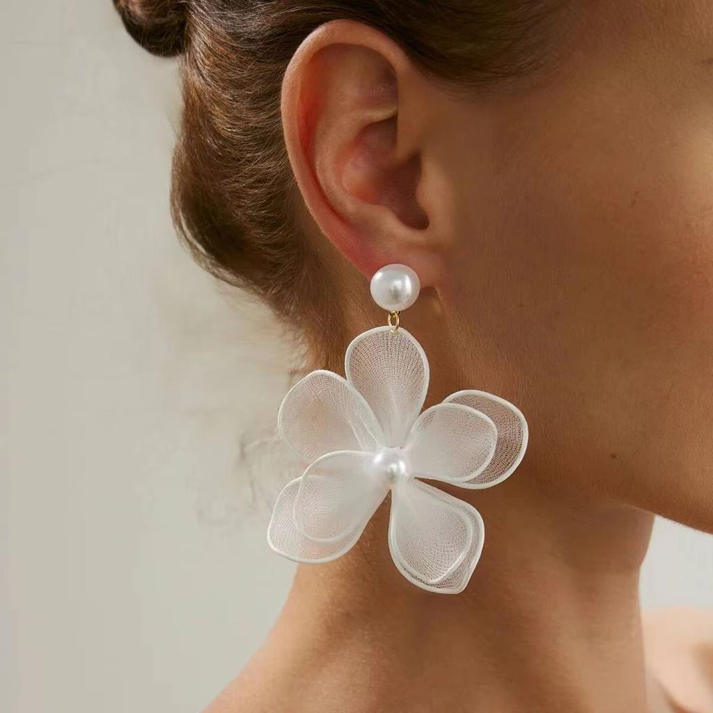 Salircon New Temperament Exaggerated Imitation Pearl Large Flower Pendant Earrings Women Trendy Elegant Ear Accessories Jewelry
