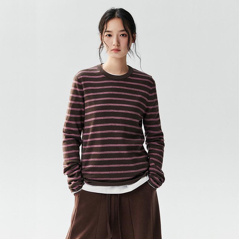Yangzi Elegant Loose Striped Wool Sweater for Women - 2026 Early Autumn Collection
