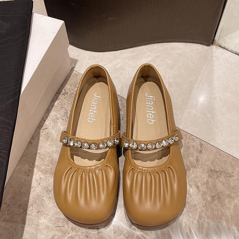 

Xiaoxiangfeng flat-bottomed fashion single shoes women s 2025 autumn new shallow mouth simple fashion versatile round head casual single shoes 40 хакі