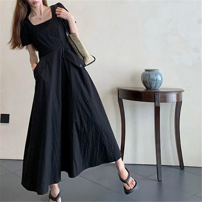 Skinny French small black skirt summer slightly fat women's clothing short-sleeved dress large size MM Tibetan meat temperament new