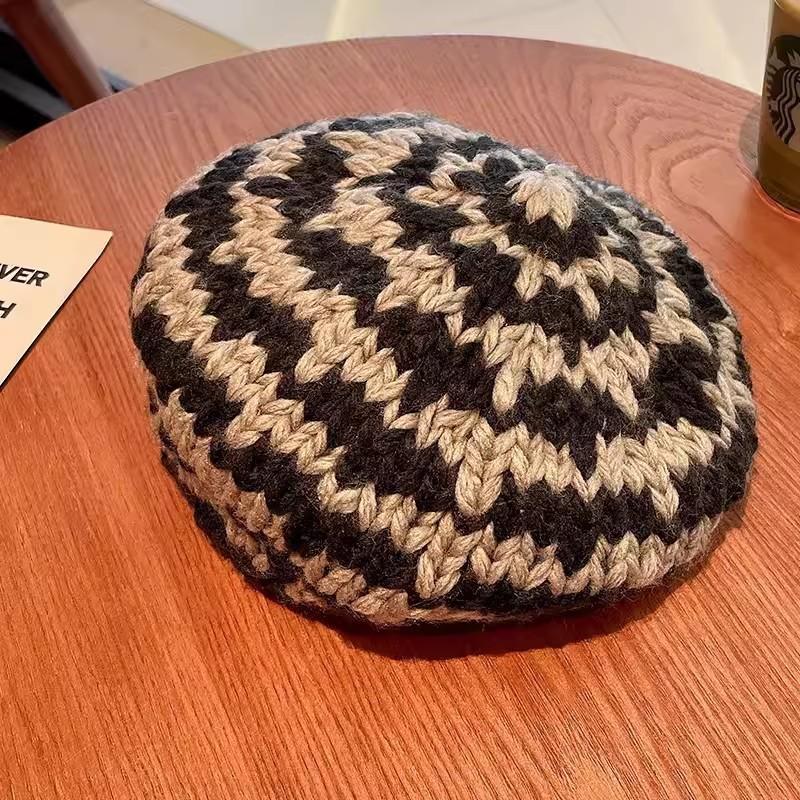 Fashionable Kids Winter Knit Beret Hat Minimalist Style Wool Avant-garde Artist Cap