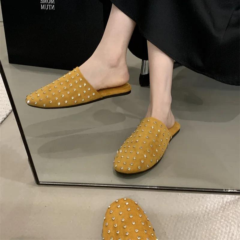 Fashion High Quality Faux Suede Flat Slippers Women Luxury Rhinestone Round Toe Design Casual Shoe Comfort Moccasin Brand Designer Shoes