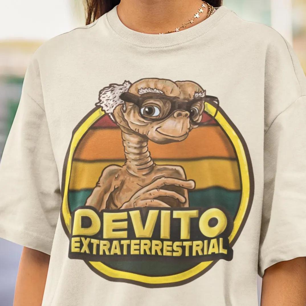 Devito Alien Tshirt Philadelphia Always Sunny Tshirt Paddy Irish Pub Garbage Collector Tshirt S