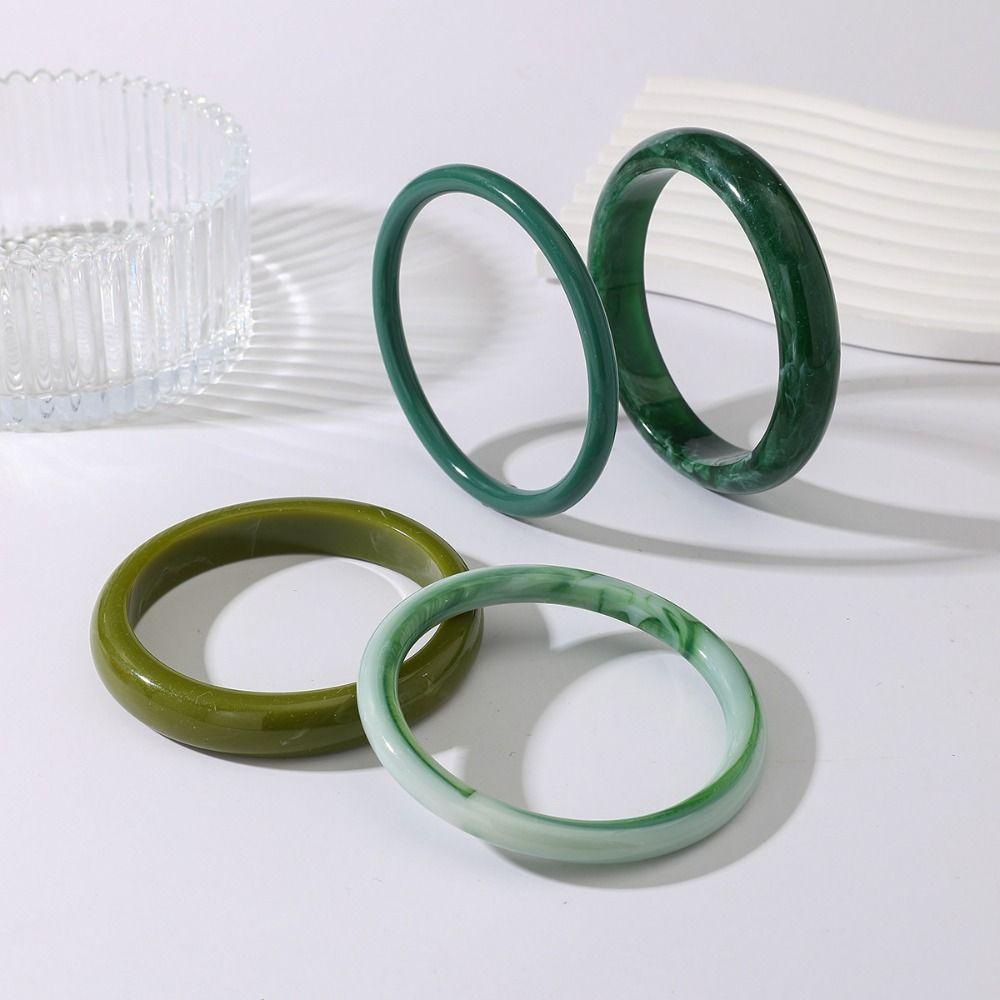 4Pcs/Set Multicolor Resin Bracelet Semi Transparent Punk Bracelet Set Acrylic Cuff for Teenagers