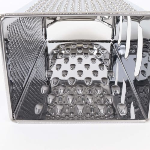 Introducing the New U'Bay Mini Cheese Grater, a Four-sided 18cm Grater Perfect for Italian Chefs, Parmesan, Home Cooking, and Pasta.