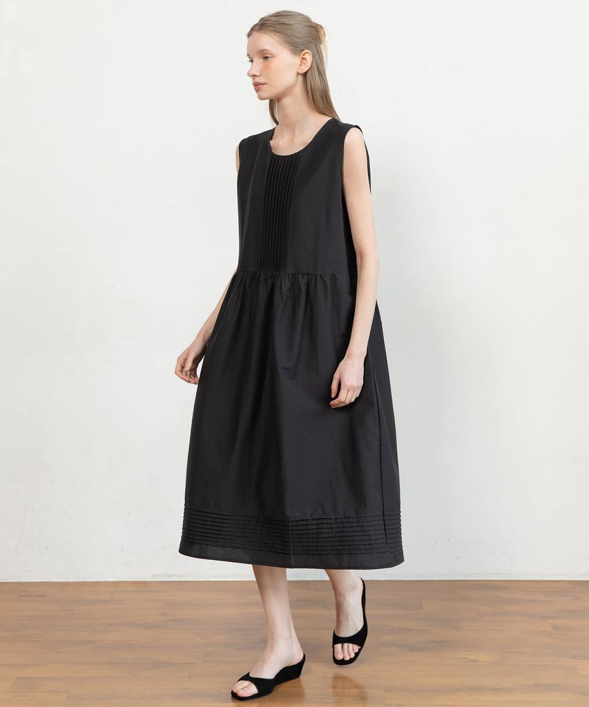 J Mark New York Sleeveless Round-Neck Pintuck Dress_2Color