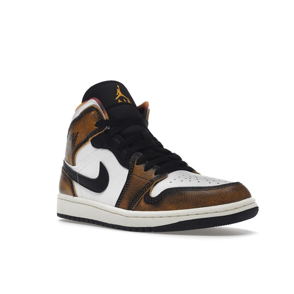 Air Jordan 1 Mid SE Wear-Away - Taxi Pánské tenisky Black White Sail DQ8417-071