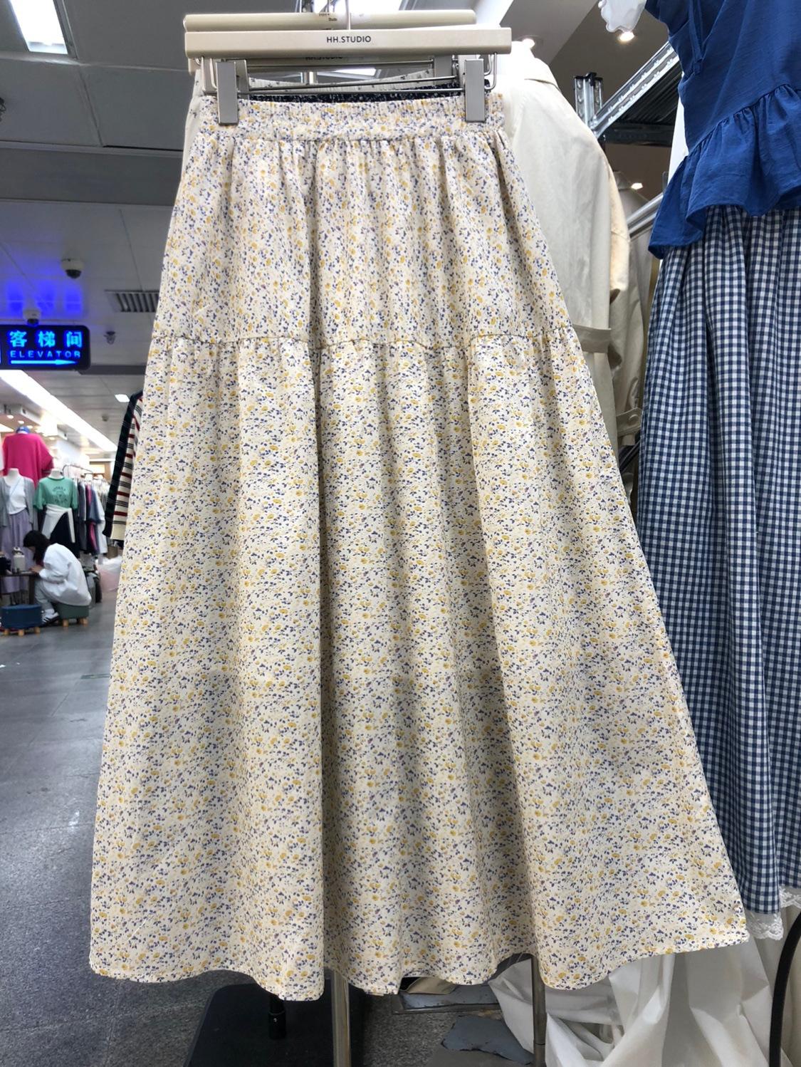 

2025 весна и лето новая ретро-юбка с цветочным принтом синего цвета для женщин с высокой талией, средней и длинной юбкой с принтом one size fits all