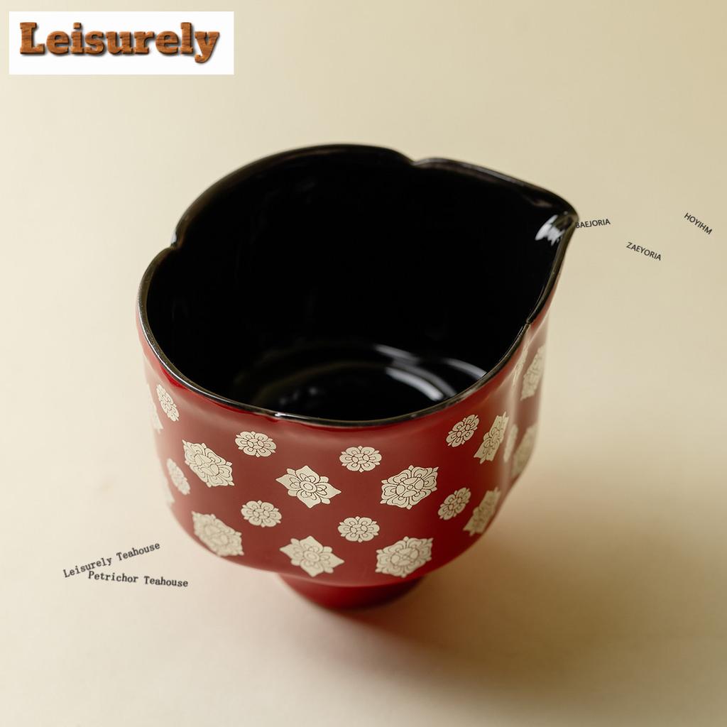 111ml Forbidden City Red Baoxiang Pattern Tea Pitcher Pour Tea Cha Hai Dispenser Justice Cup Puer Fair Mug Cha Craft Accessories