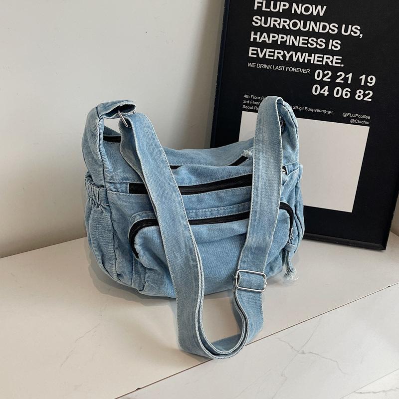 

Large capacity crossbody bag women s casual fashion shoulder bag 2025 new simple little fresh student commuter bag for class светло-синий