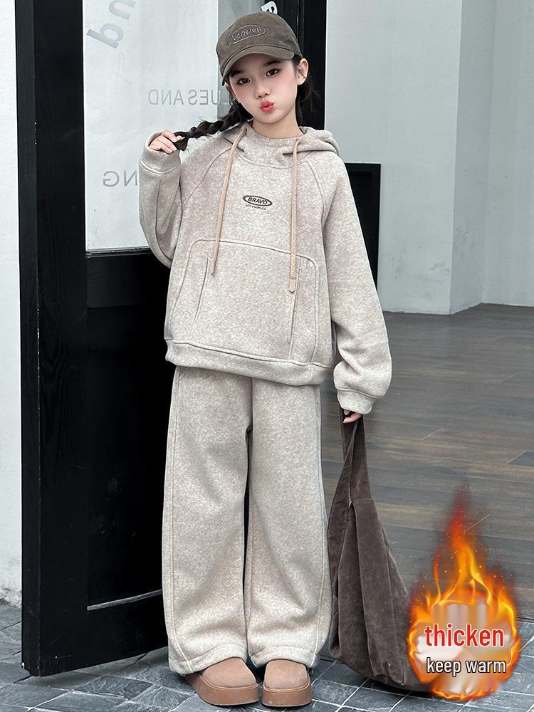 Trendy Fleece-Lined Winter Set for Girls 2025: Cozy Sweatshirt & Pants Two-Piece