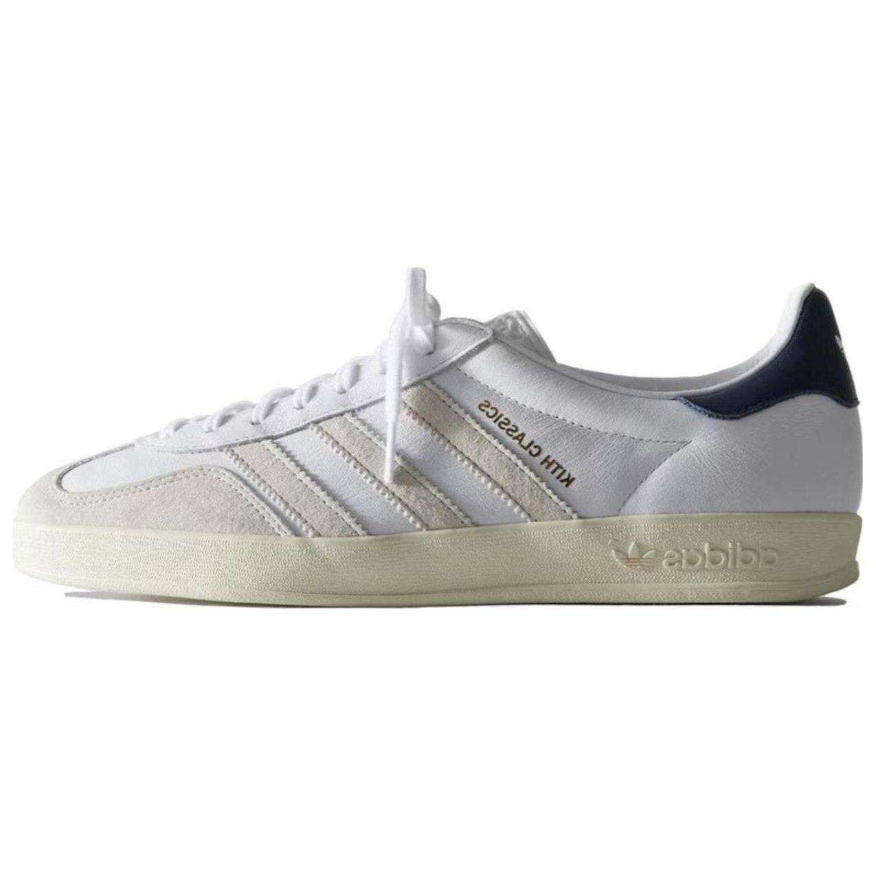 

Kith x adidas Gazelle Indoor Classics Program - Темно-синие мужские кроссовки Белый Колледж-темно-синий Молочный IE2572 38