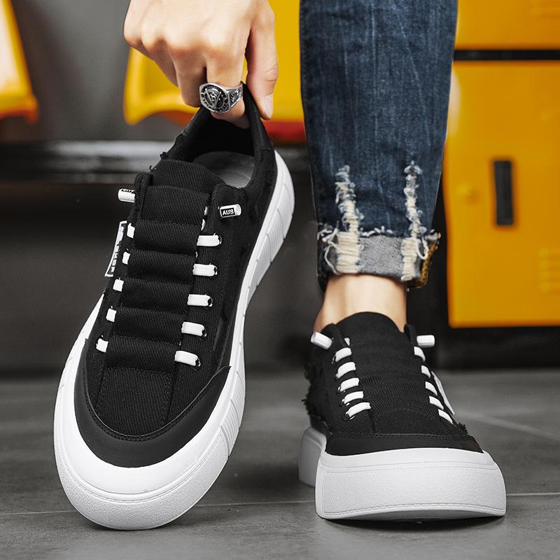 

Кеды мужские 2025 новые весенние дышащие повседневные универсальные маленькие черные кеды мужские на плоской подошве студенческие спортивные тканевые кеды тренд 39 чёрный