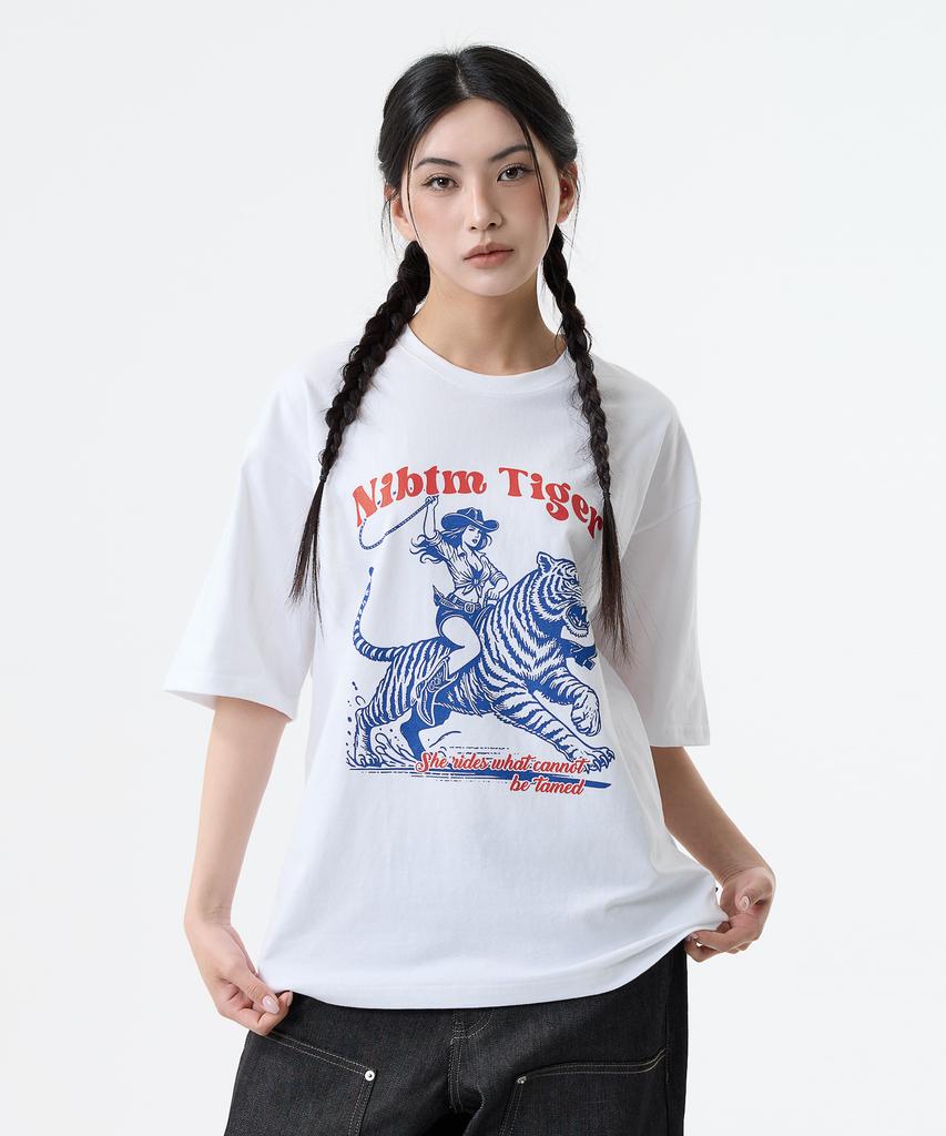 Nasttingijeubeleoldaenmi Cowgirl Tiger Graphic Tee_White