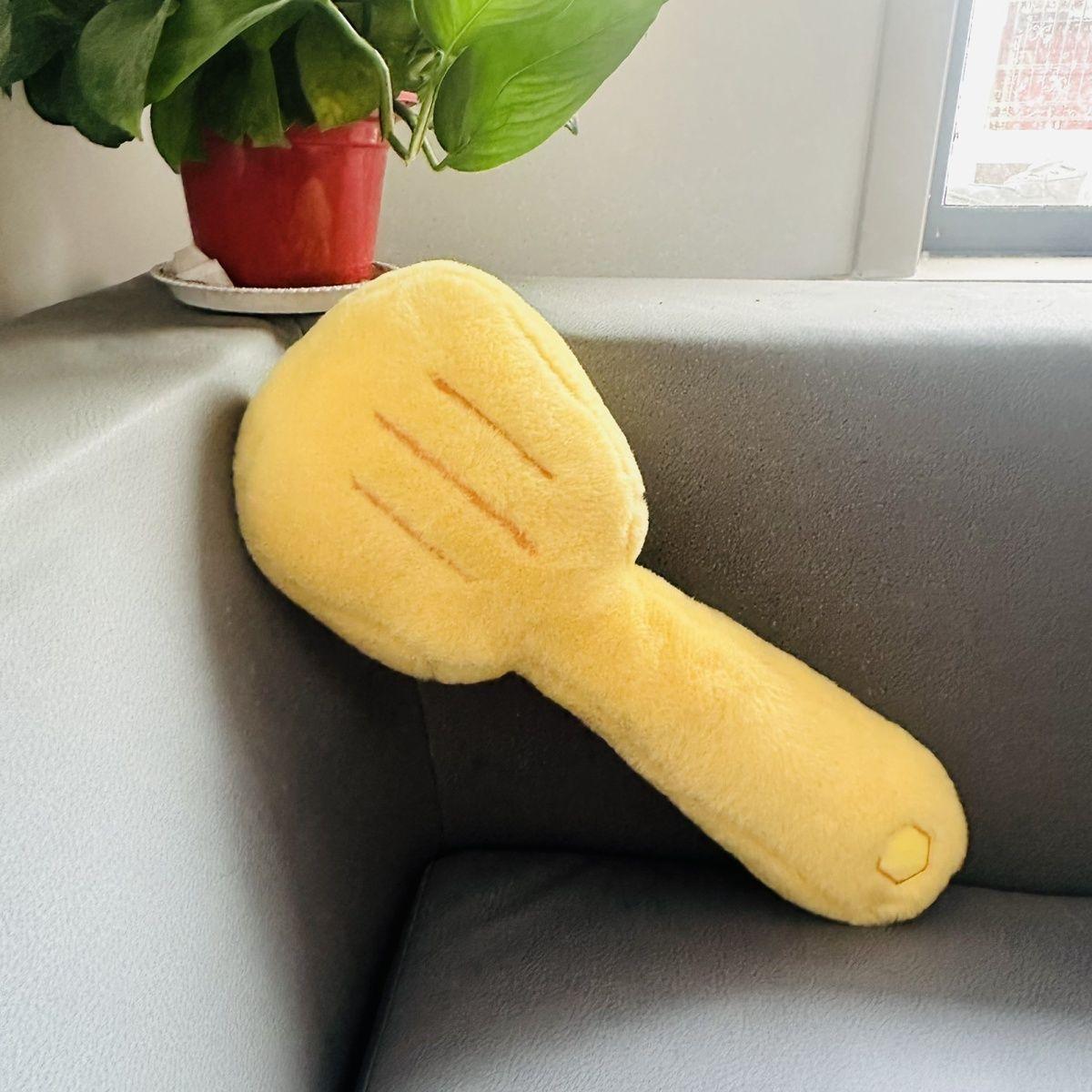 

Золотая лопата подушка большая подарок на день рождения золотая лопата плюшевая игрушка нишевая особая форма полоска для подарка на день рождения супер милая 46cm [Quality assurance]