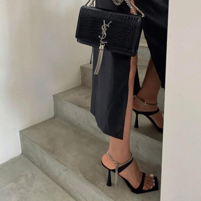 2024 Fashion Simple Ladies Slippers Dew Feet High Heels Solid Color Comfortable Casual Slippers Fashion Black Slippers D176