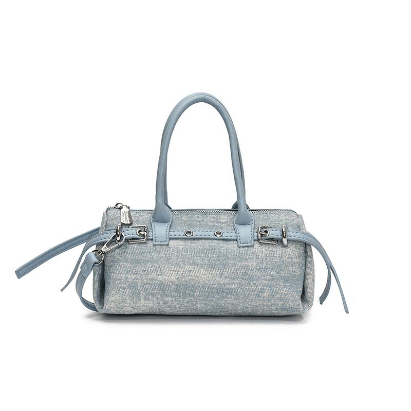 2025 Spring/summer New Fashion Casual Hand-held Baguette Bag Women's Korean Version of Temperament High-end Trend One-shoulder Crossbody Bag