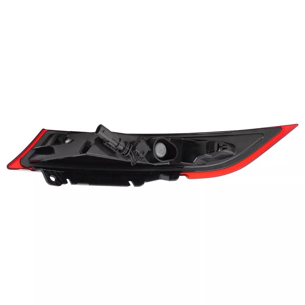 Right Side Rear Bumper Fog Light Lamp LR082083 For Land Rover Discovery 2017-2020