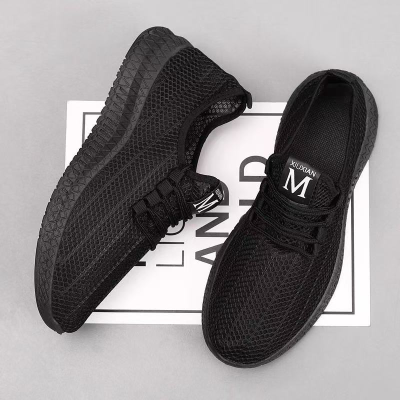 Spring, summer and autumn new young men's trendy sports shoes casual running cloth shoes men's trendy cloth shoes