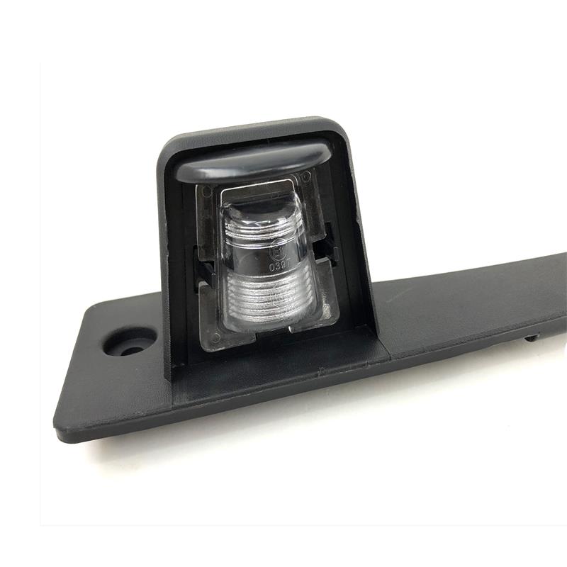 A Piece YI LAN for License Plate Light For Wrangler number plate light license plate lamp accessories:68048762AB