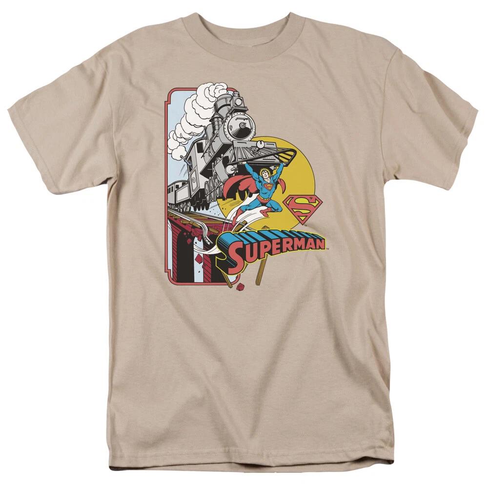 Superman  Off The Rails  T-Shirt 4XL